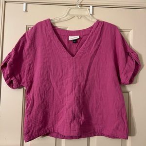 Universal Thread pink short sleeve top- size large!